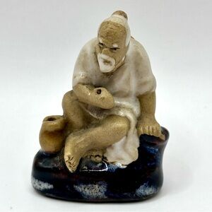 Italian Design Lanlili Asian Shiwan Chinese Fisherman MUDMAN Glazed Figurine 2”
